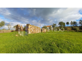 Property with ruin to rebuild near the Bode Castle lake