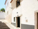 Building Alfama Castelo (Lisbon)