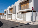 Terraced House 3+1 Bedrooms - Parede