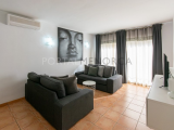 First floor flat with pool in Mercadal