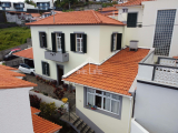 Villa For Sale in Santa Luzia, Ilha da Madeira, Portugal