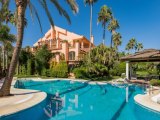 Duplex For Sale in Marbella, MALAGA, Spain