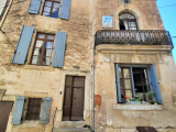 Beautiful Character House With 125 M2 Of Living Space, 3 Bedrooms, In The Heart Of The Village.