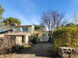 Stone Mas On 2 Hectares In The Heart Of Vineyards, With A Pool And 15 Minutes From The Beach.