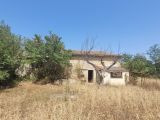 Old Stone Barn With 150 M2 Of Floor Space Over 2 Levels On 755 M2 Of Land.