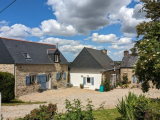 House For Sale in Credin, Morbihan, France