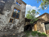 2 Charming Stone Houses, One To Be Modernised And The Other To Be Renovated, With Terraces And Court