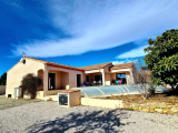 Superb Single Storey Villa With 151 M2 Of Living Space On A 1384 M2 Plot With Pool And Views