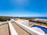 Recently built villa with sea views in Torret de Baix