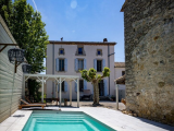 Sumptuous Former Domain With Maison De Maitre, Guest House And Stone Barn On A 1513 M2 Plot With Poo