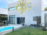 Modern 4 bedroom villa in Vila de Juzo