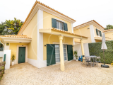 3 bedroom villa in gated community with swimming pool