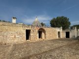 Complex of trulli and lamia for sale in Ceglie Messapica