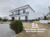 town house For Sale in Cullar Granada Spain