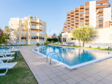 3 bedroom flat in the 'Neptuno Condominium', with side sea view