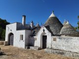 Trullo with pool for sale in San Vito dei Normanni