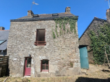 House For Sale in Cruguel, Morbihan, France