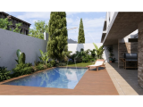 4 bedroom villa with swimming pool in small condominium