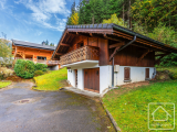 Three bedroom, two bathroom independent chalet in central Montriond, with garage and heaps of potent