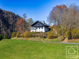 A unique, 5 bedroomed chalet with a dominant position and stunning views.