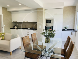 3 bedroom flat in Benfica close to Colégio Militar, H. da Luz and C. C. Colombo.