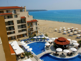 Apartment with 2 bedrooms for sale in Obzor Beach Resort, 1st line to the beach