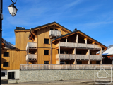 A modern and spacious brand new apartment located in the centre of Chatel.