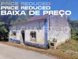 Country house and annexes in need of renovation, 5.5 kms from the city of Tomar, Central Portugal