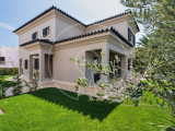 Excellent 4 bedroom villa in Cascais