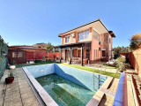 Luxury House with Yard, Pool & Garage in Gyulovtsa, 20 km to Sunny Beach