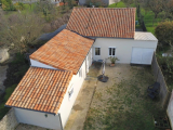 Bungalow For Sale in Ruffec, Charente, France