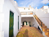 Traditional townhouse in Es Mercadal with access from two streets