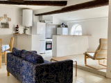 Furnished And Refreshed Apartment With 54 M2 Of Living Space, Ideally Located In The Heart Of A Soug